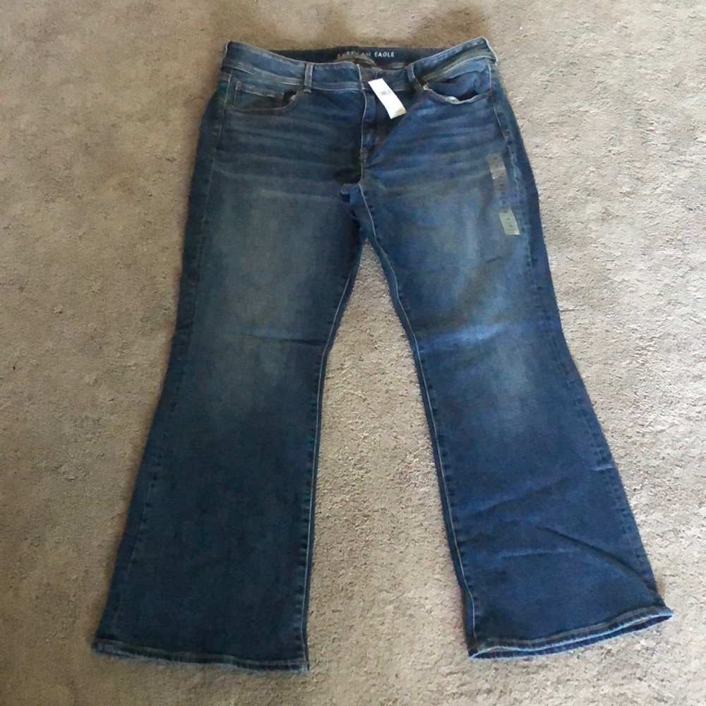 NWT American Eagle super stretch bootcut Jeans